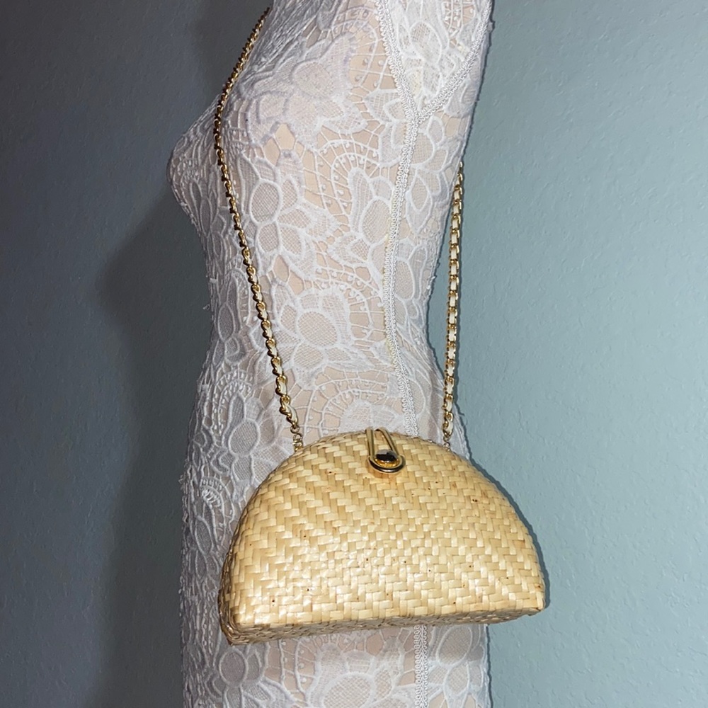 EUC Vintage ELEGANCE Woven Straw hard Evening Clutch crossbody bag